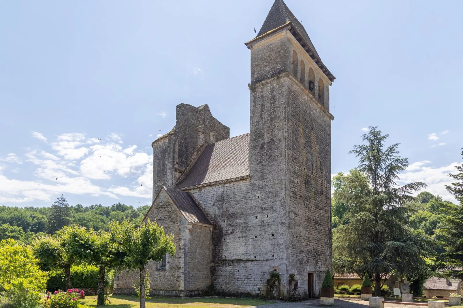 Maison de vacances Besse Le Moulinal Bas-Areas summer 5km