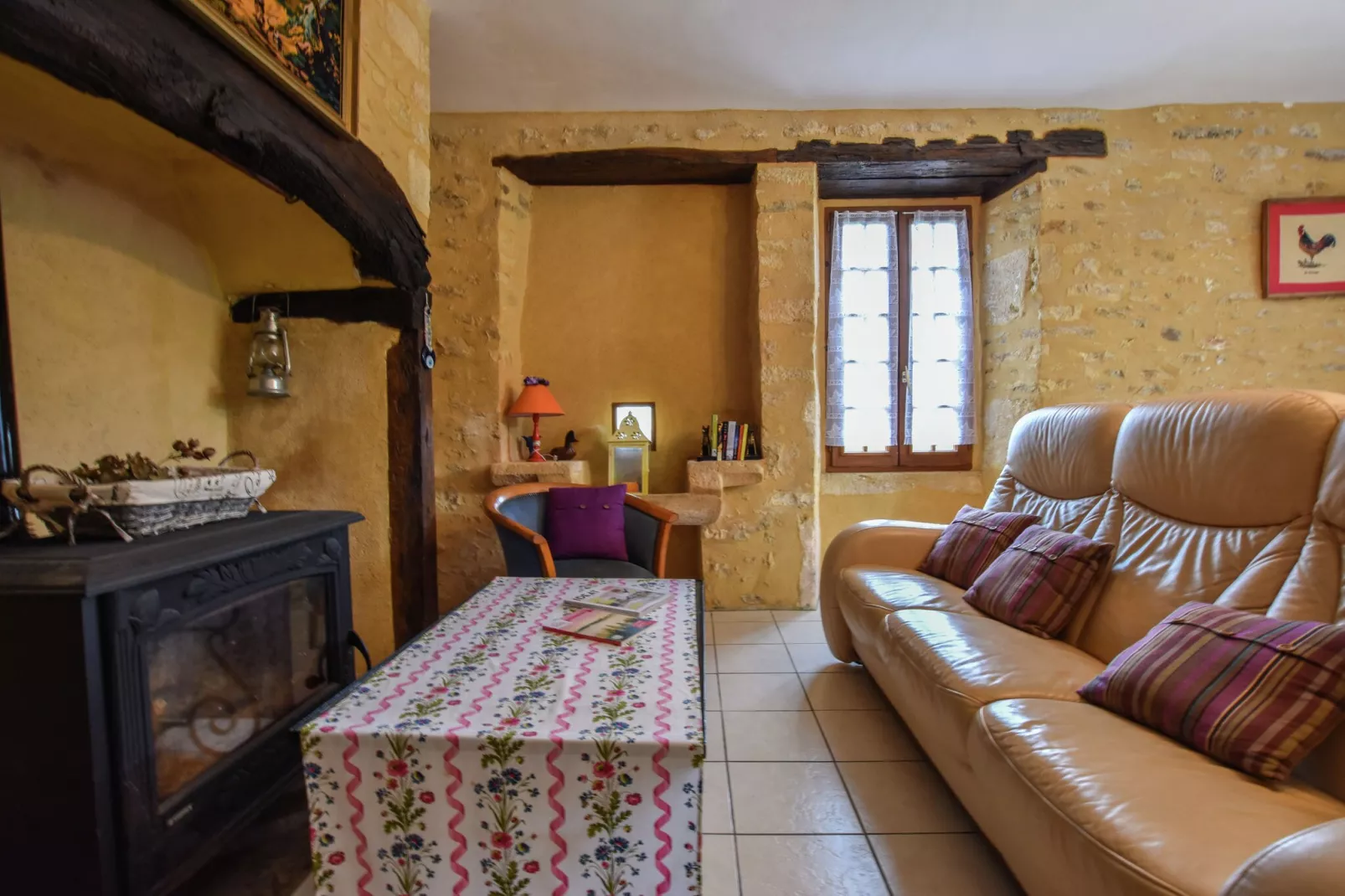 Maison typique périgourdine-Salon