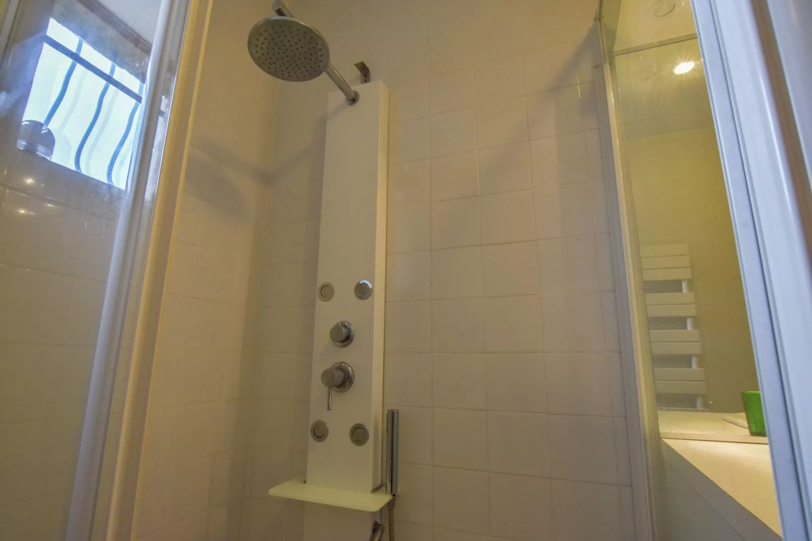 Maison typique périgourdine-Salle de bain