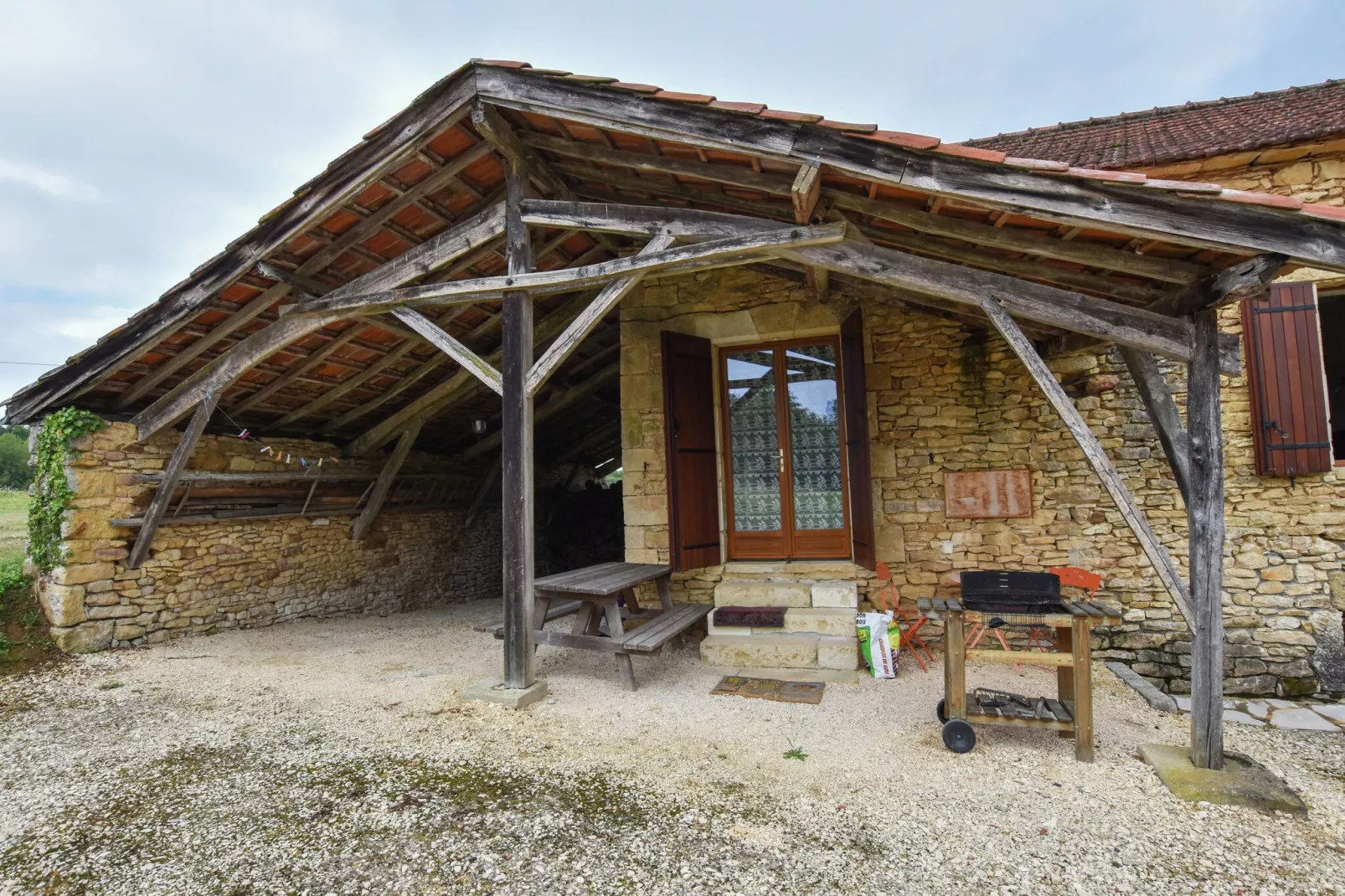 Maison typique périgourdine-Installations