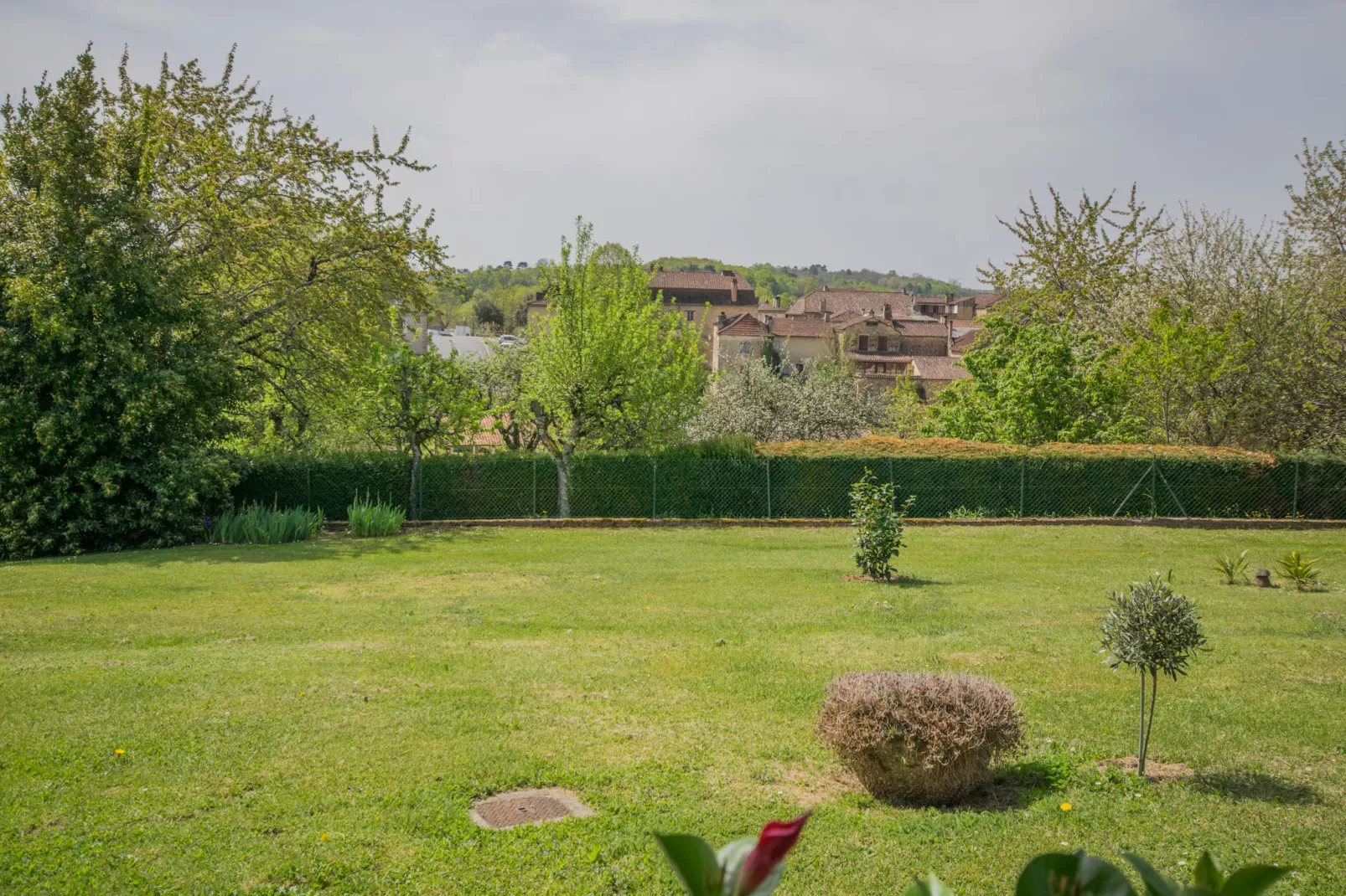 Gite Villefranche-Gardens summer