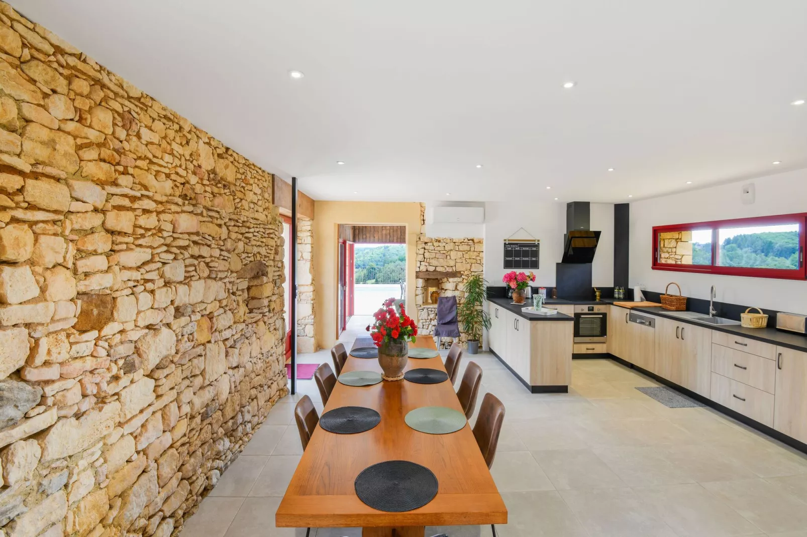 L'Hoste-Kitchen