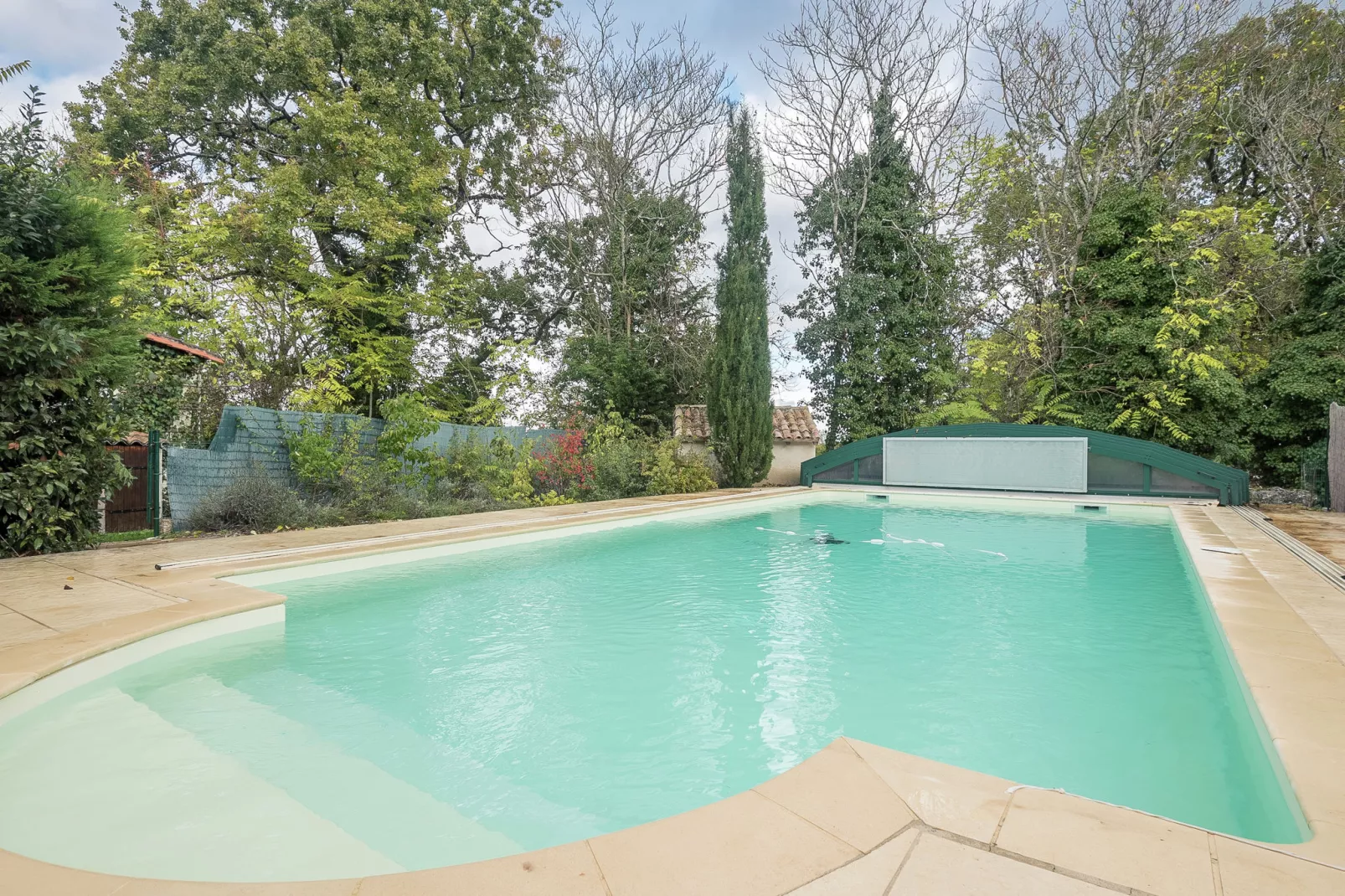Maison de vacances Bouniagues-Schwimmbad