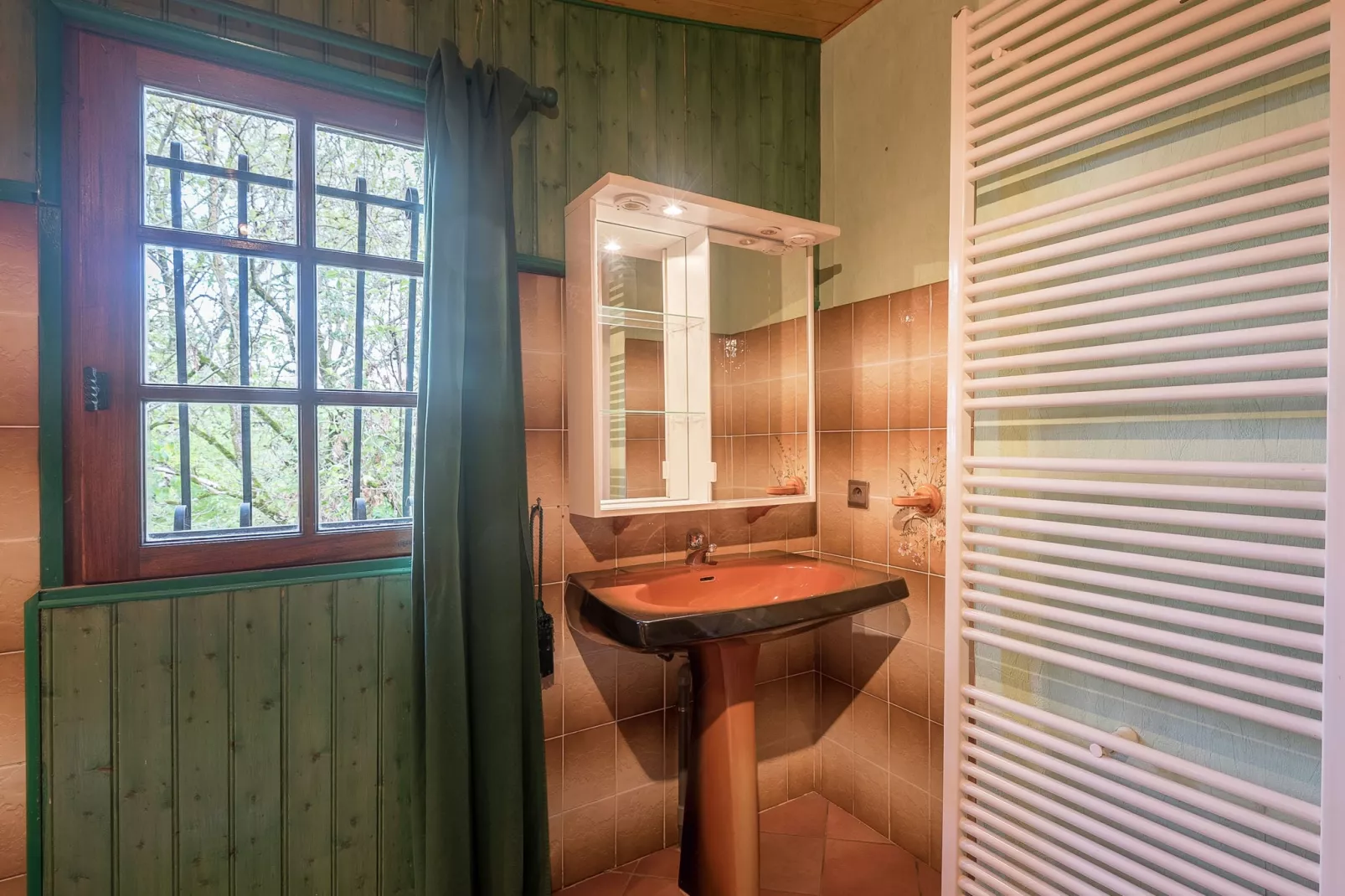Maison de vacances Bouniagues-Badezimmer