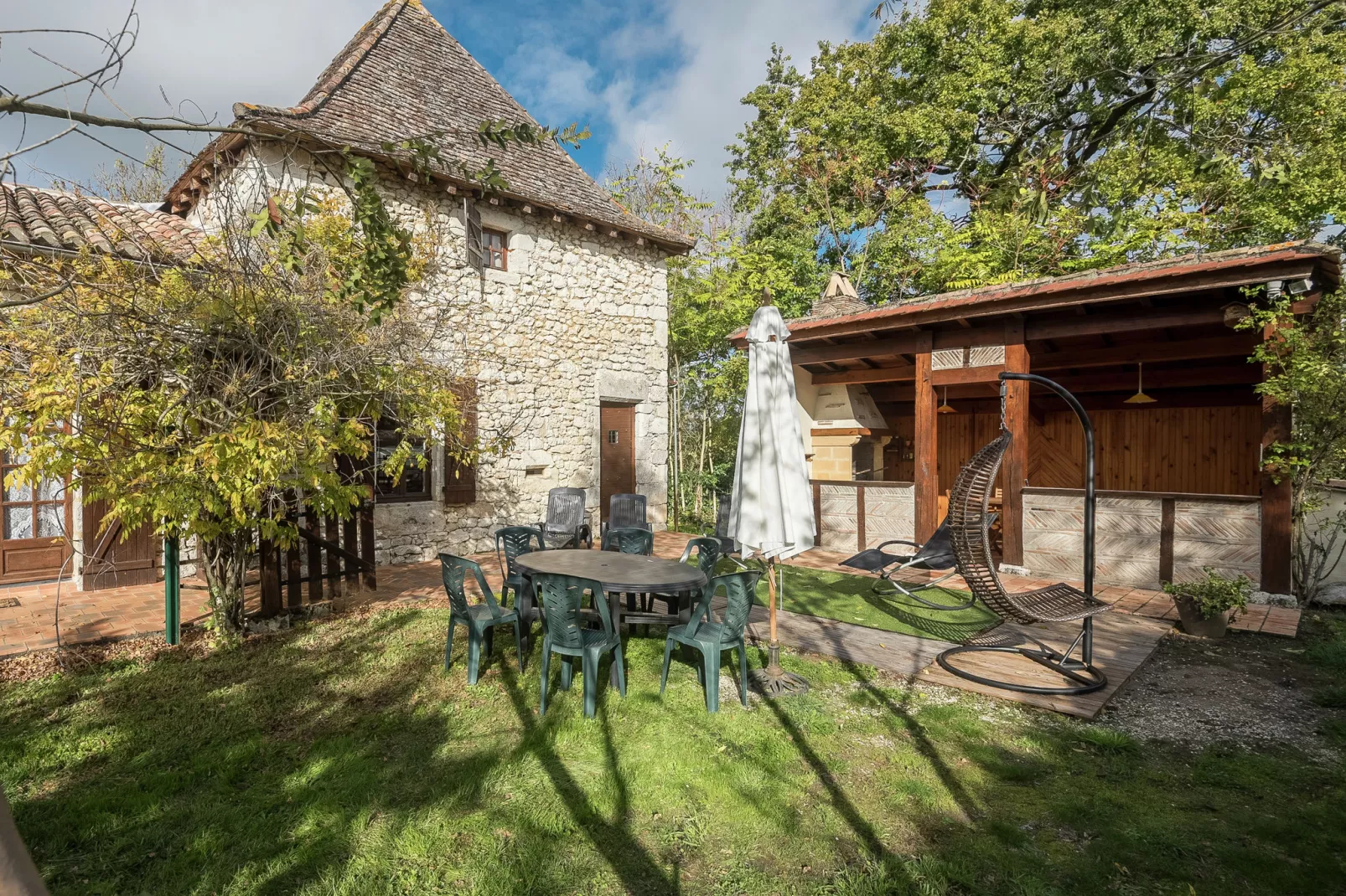 Maison de vacances Bouniagues-Terrassenbalkon