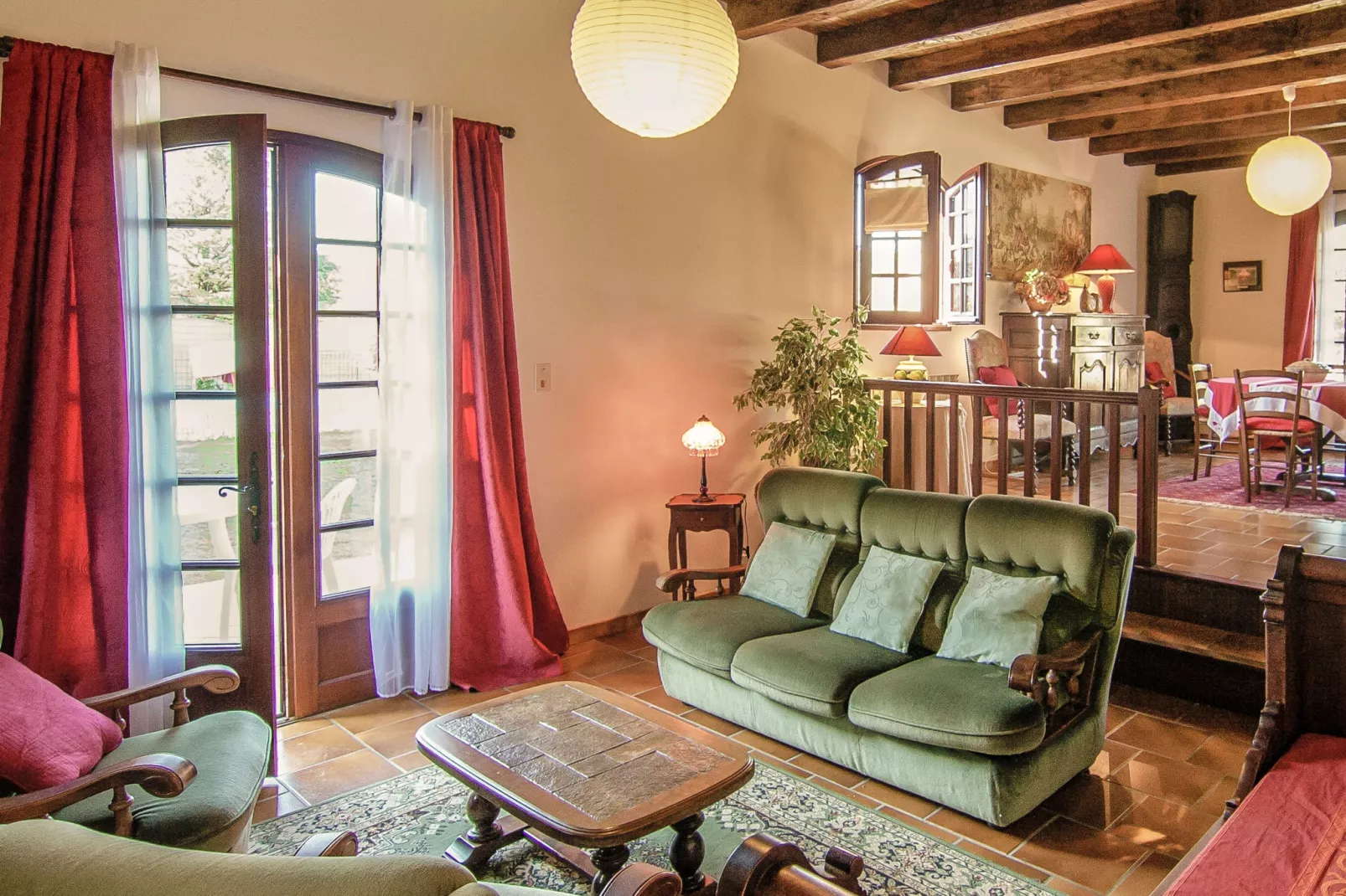 Villa Aubas-Living room