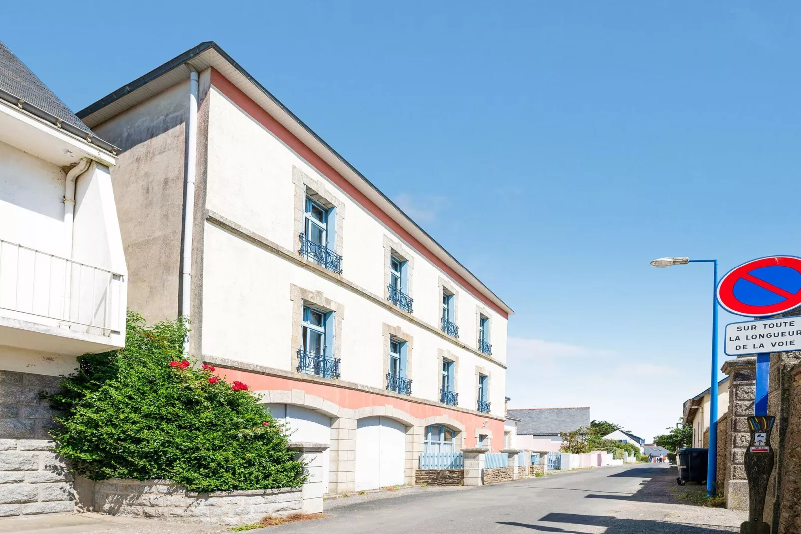 "Ancienne Gendarmerie" appartment B-Exterior summer
