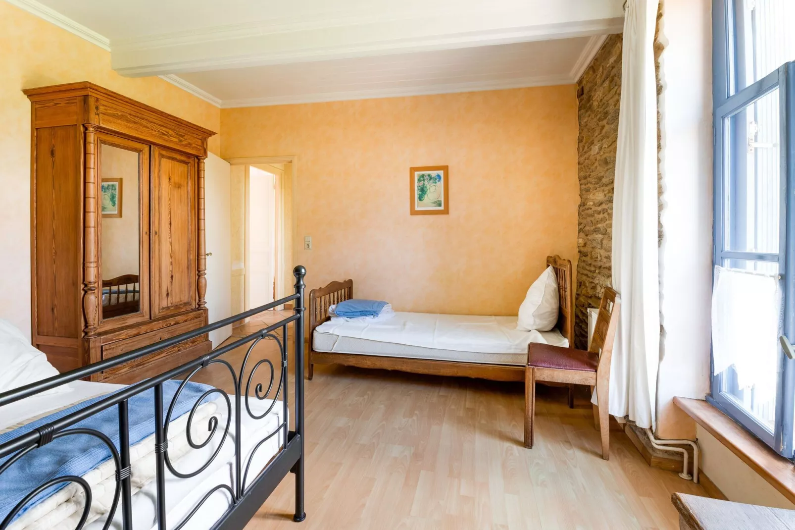 "Ancienne Gendarmerie" appartment B-Bedroom