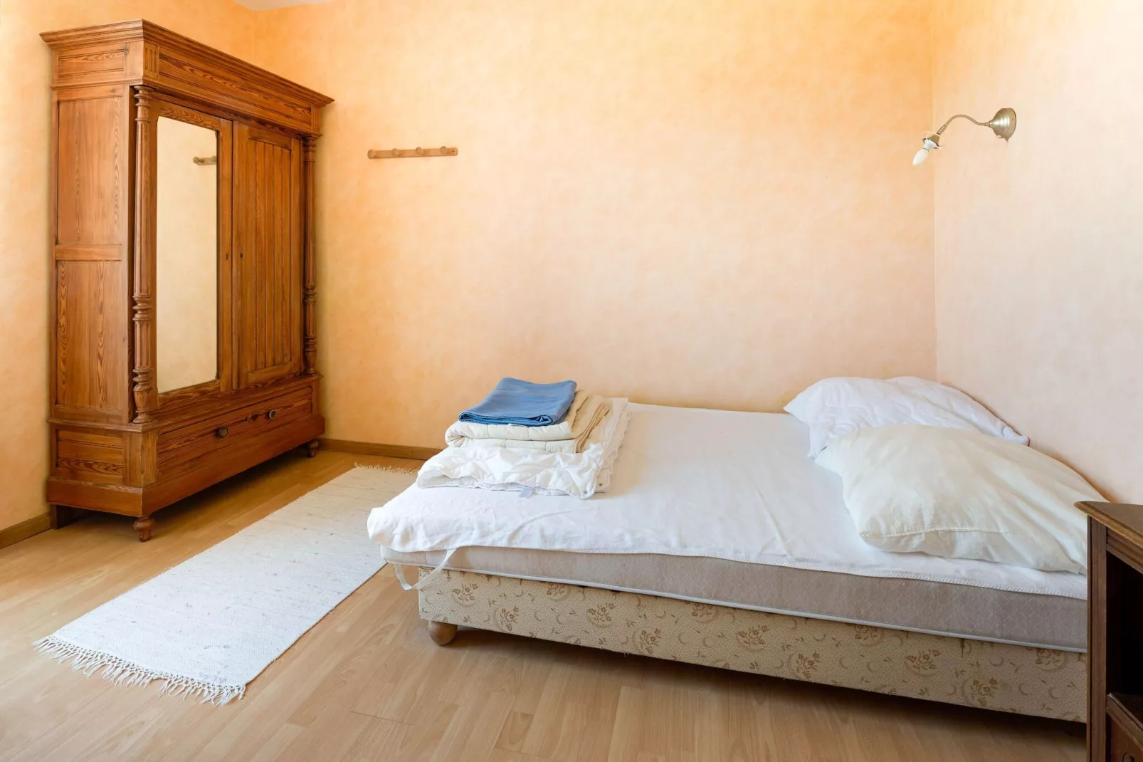 "Ancienne Gendarmerie" appartment C-Bedroom