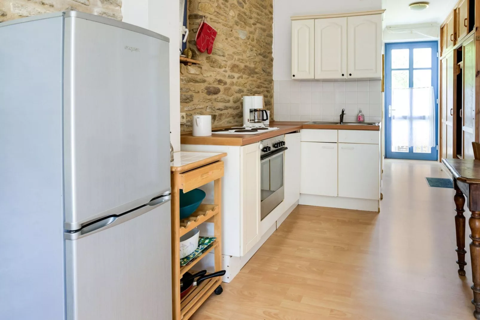 Ancienne Gendarmerie studio B-Kitchen
