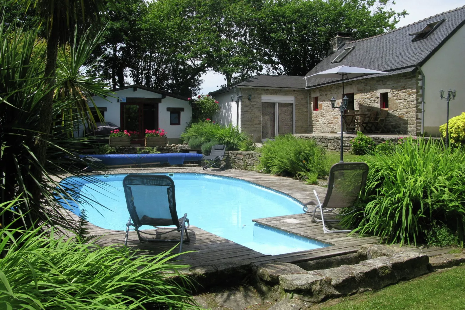 Kerambellec-Exterior summer