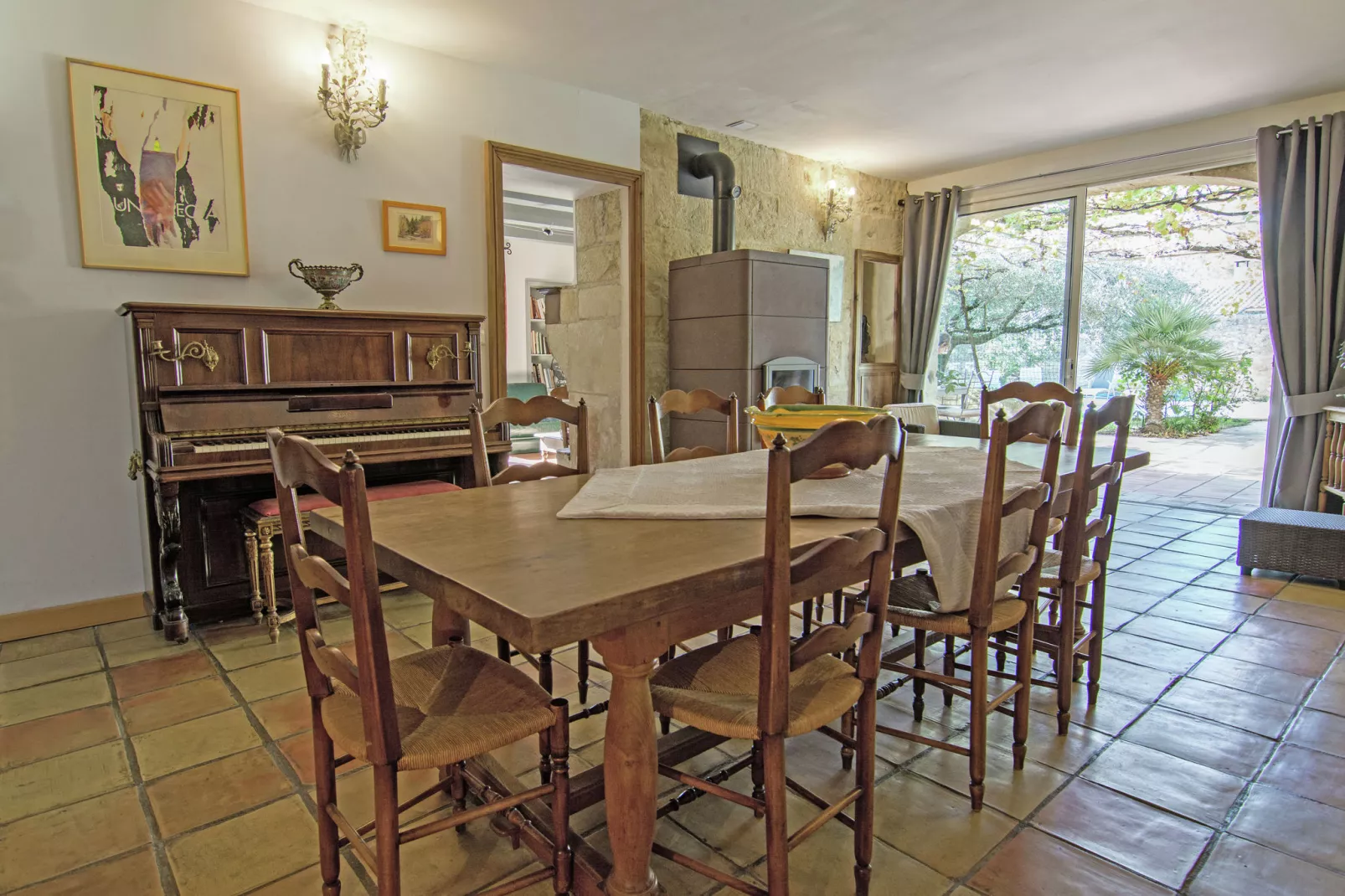 Maison de vacances - FOURNES-Dining room