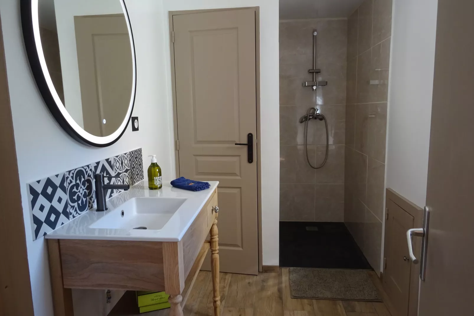 Maison de vacances - FOURNES-Bathroom