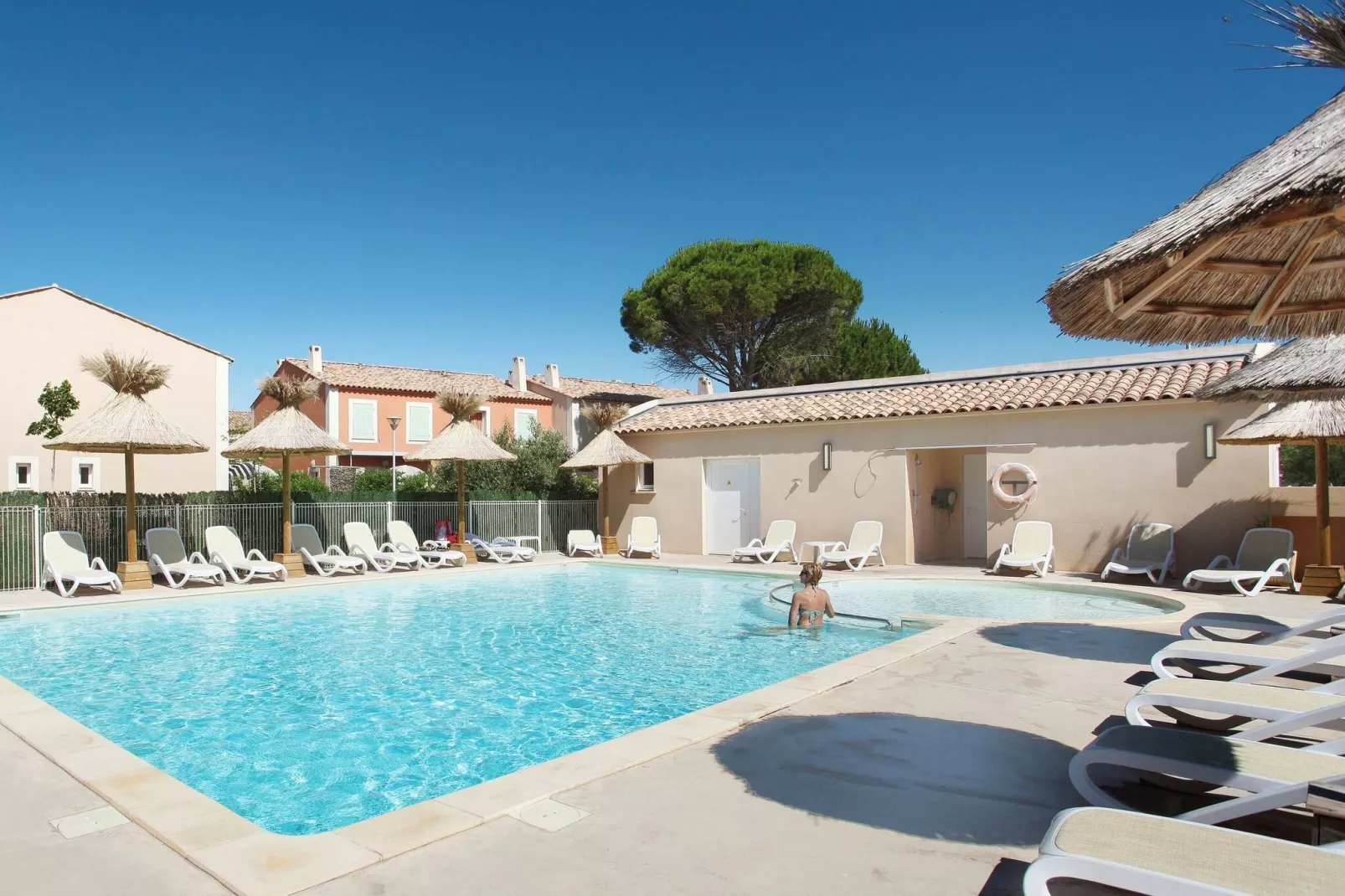 Résidence le Mas des Flamants 2-Pool