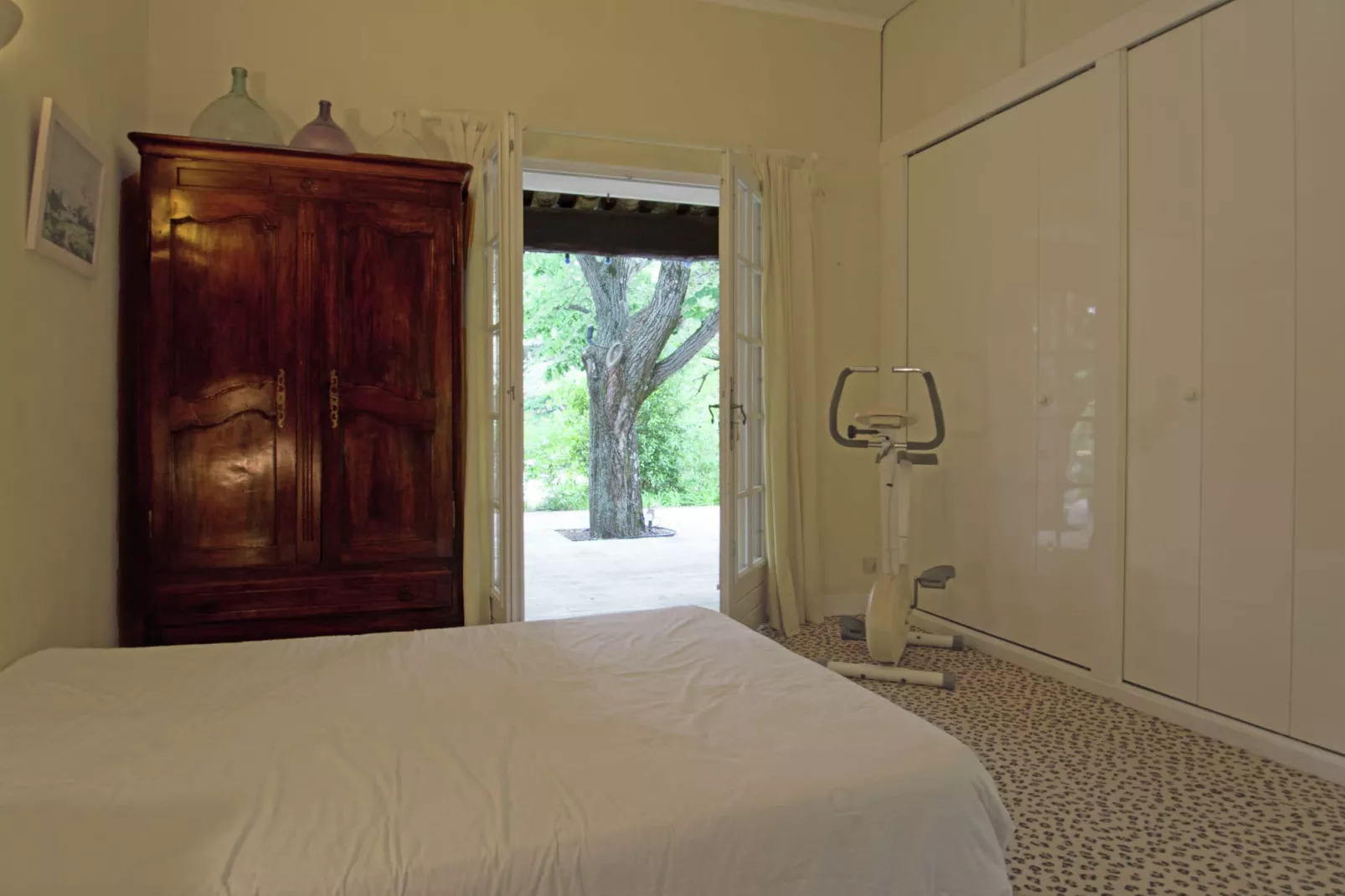 Maison de vacances - VILLENEUVE-LES-AVIGNON - Bedroom