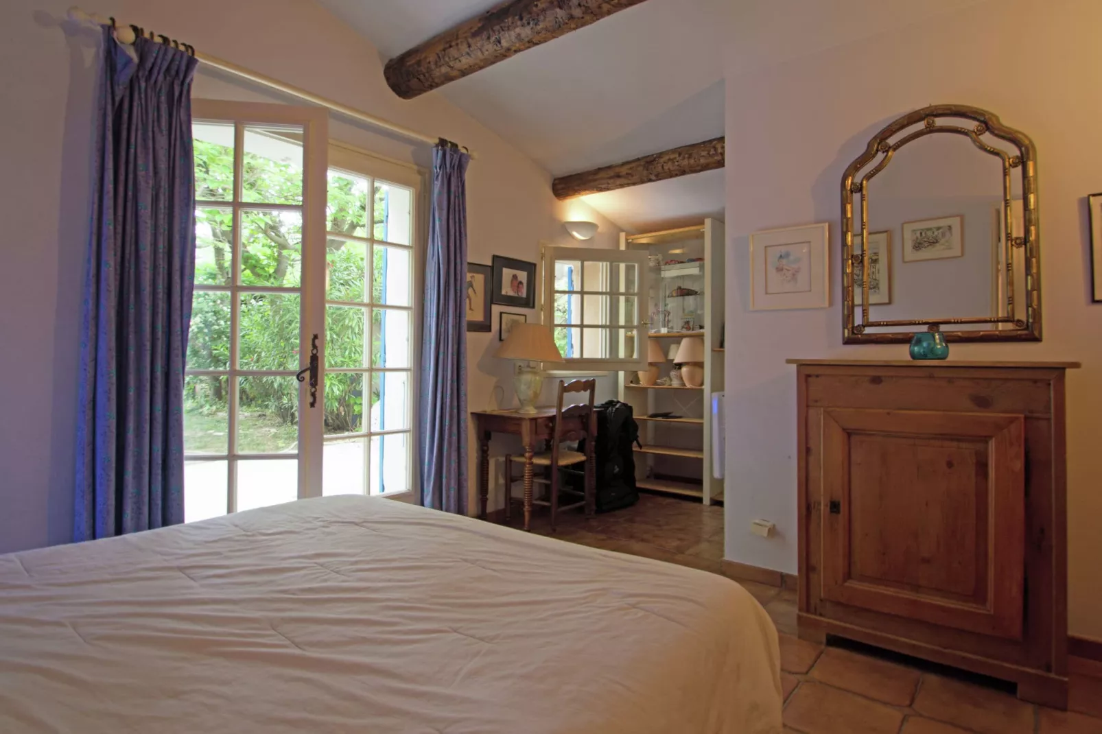 Maison de vacances - VILLENEUVE-LES-AVIGNON - Bedroom