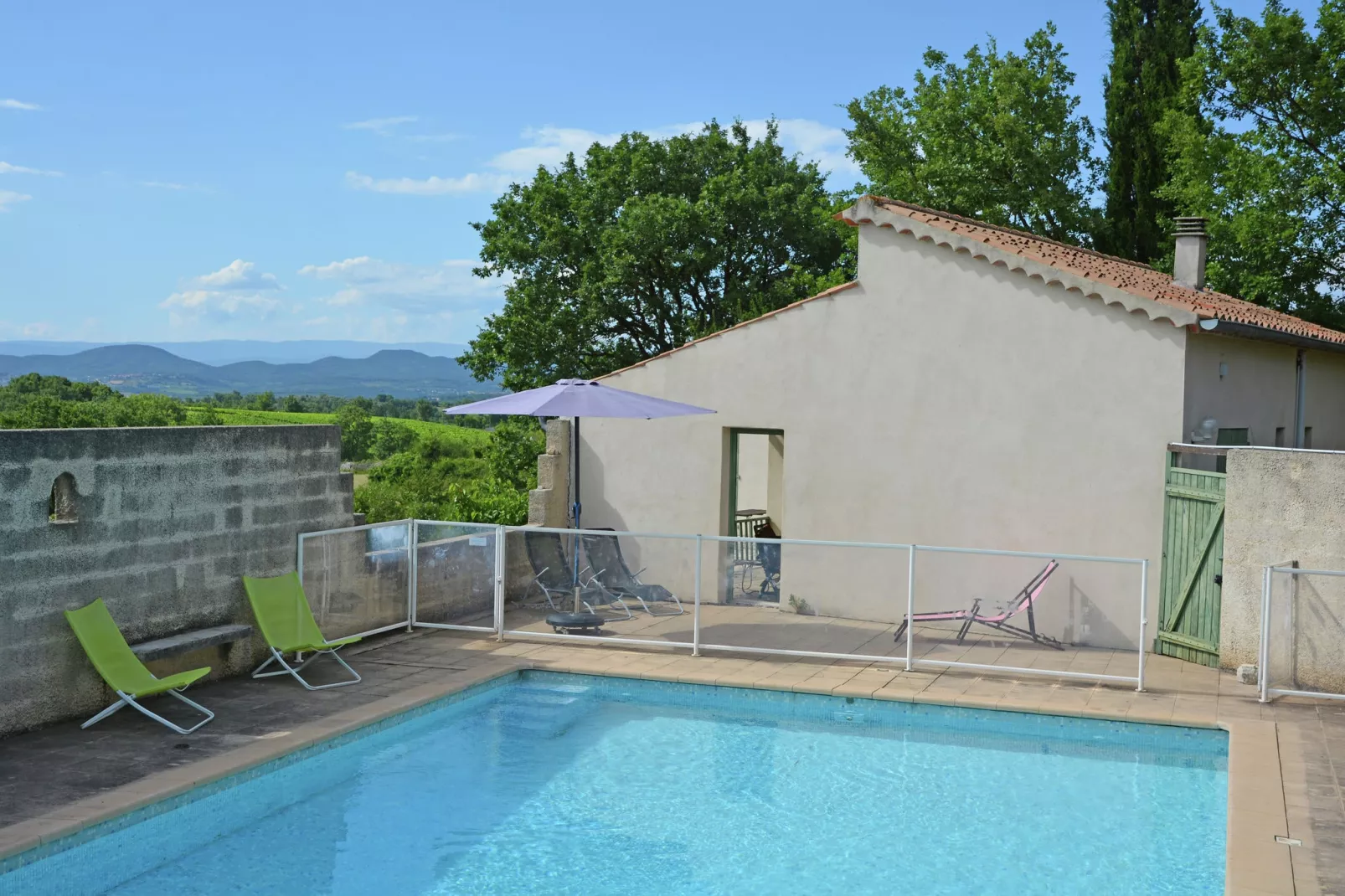 Le Chêne-Pool