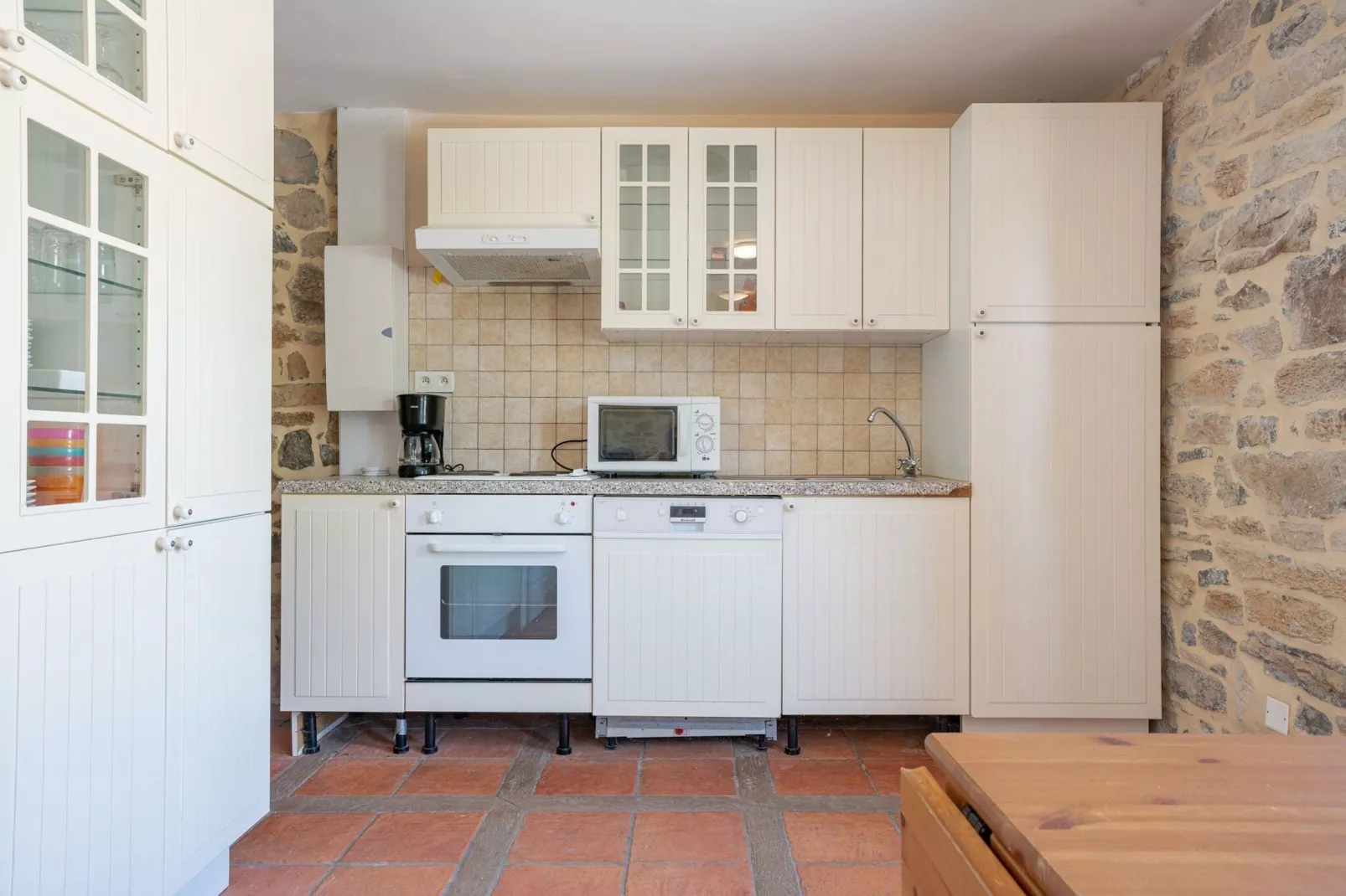 Pretty Holiday Home in Courry with Swimming Pool-Kitchen