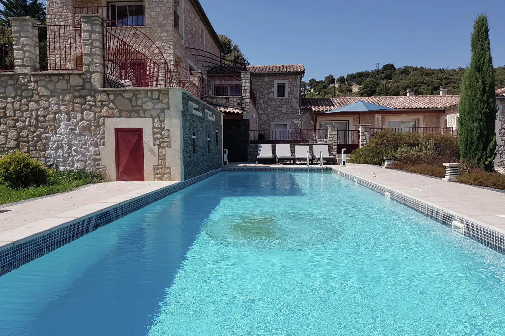 Villa des 4 vents A  for 10 adults and 2 children - Swimming pool