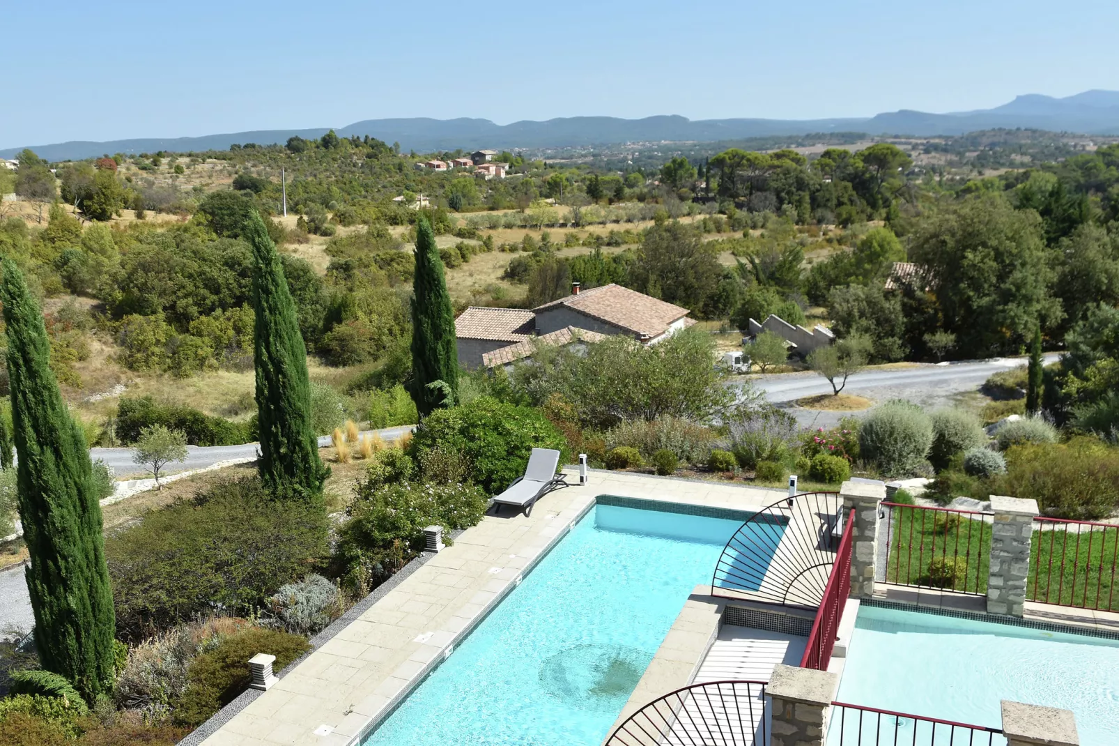 Villa des 4 vents A  for 10 adults and 2 children - View in summer