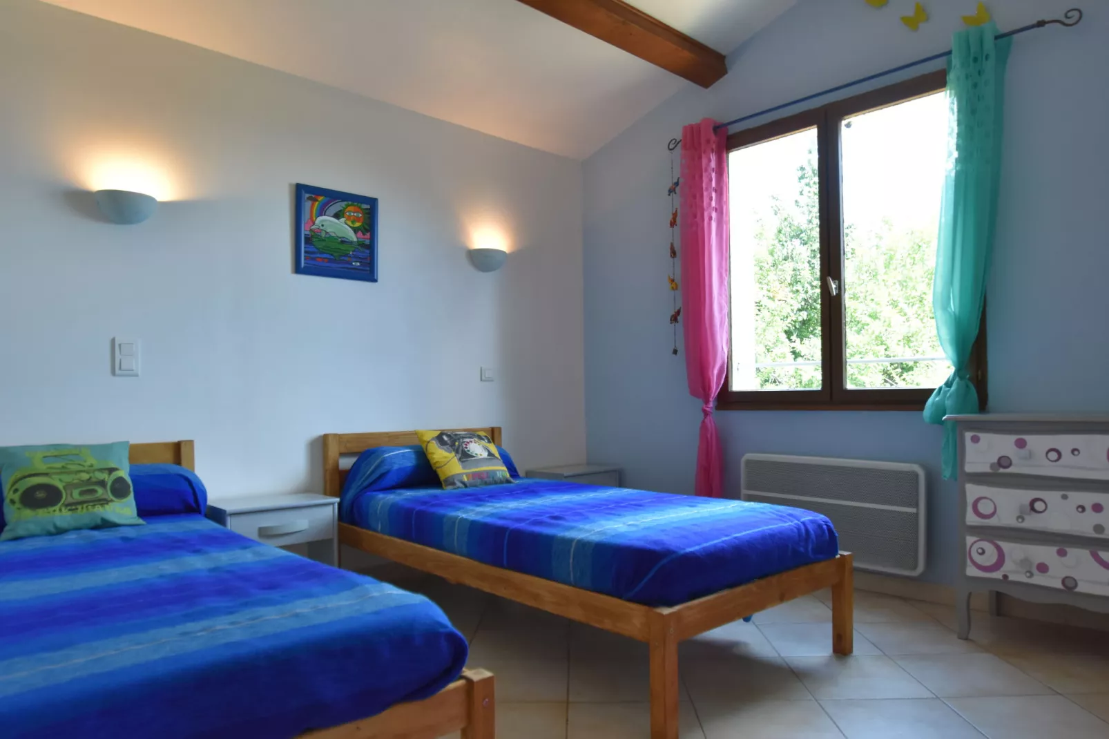 Courry-Bedroom