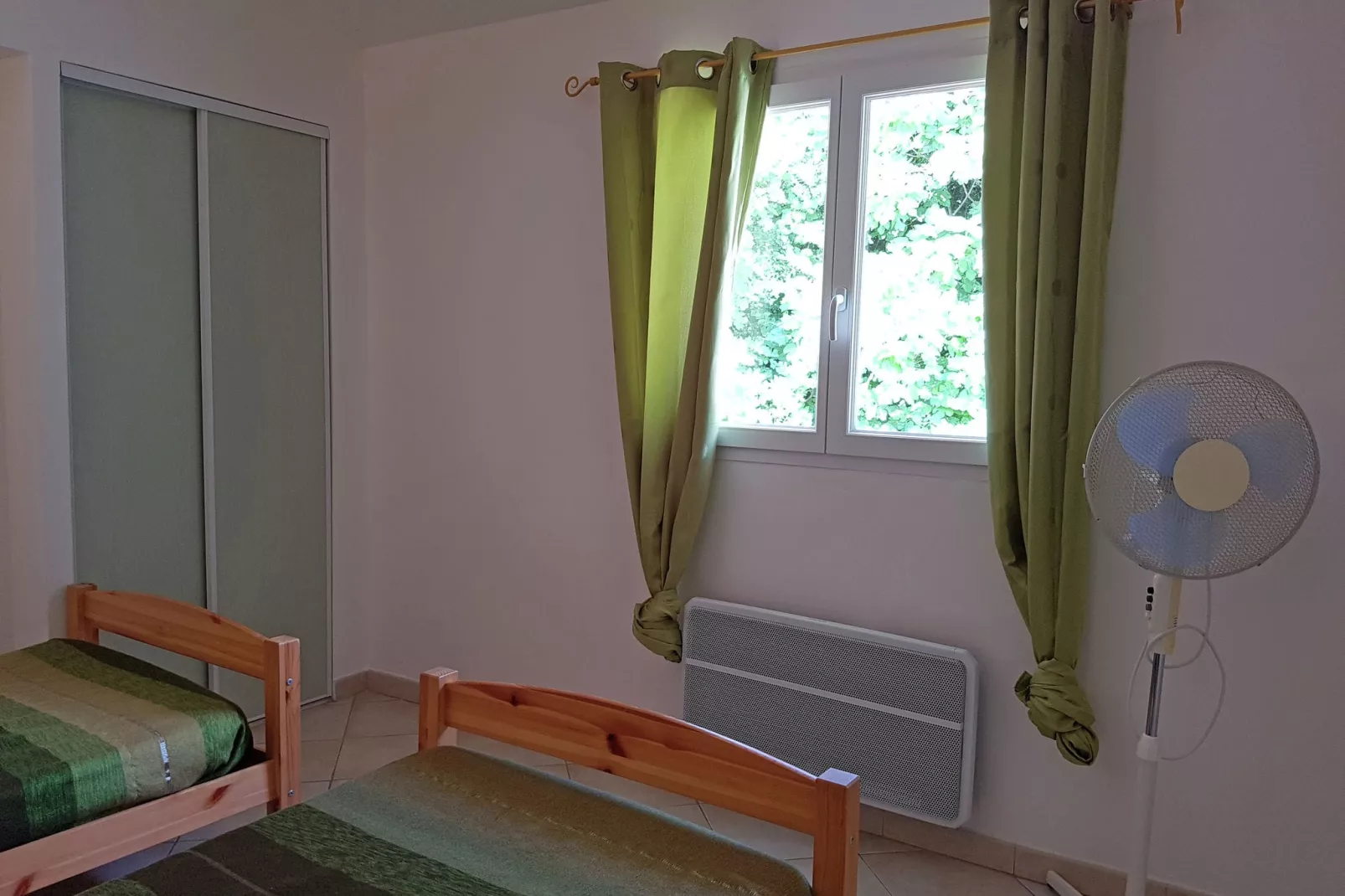 Courry-Bedroom