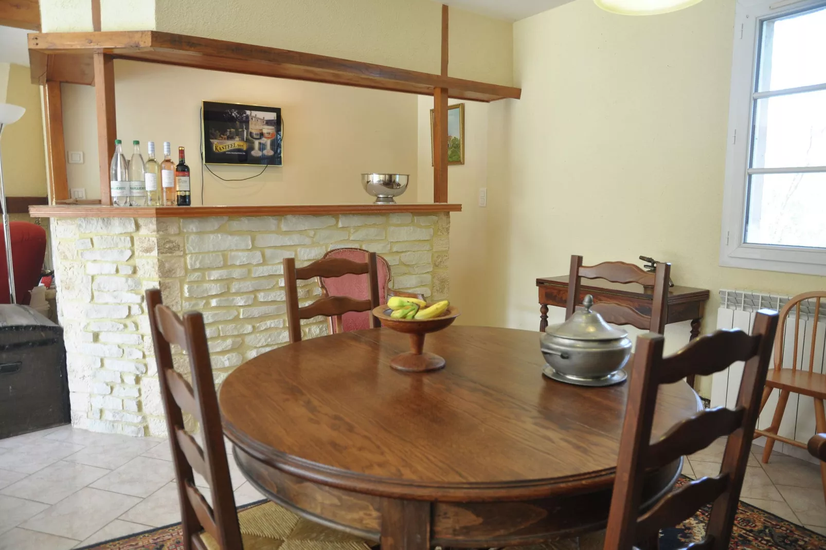 Familly Villa Gers-Salle à manger