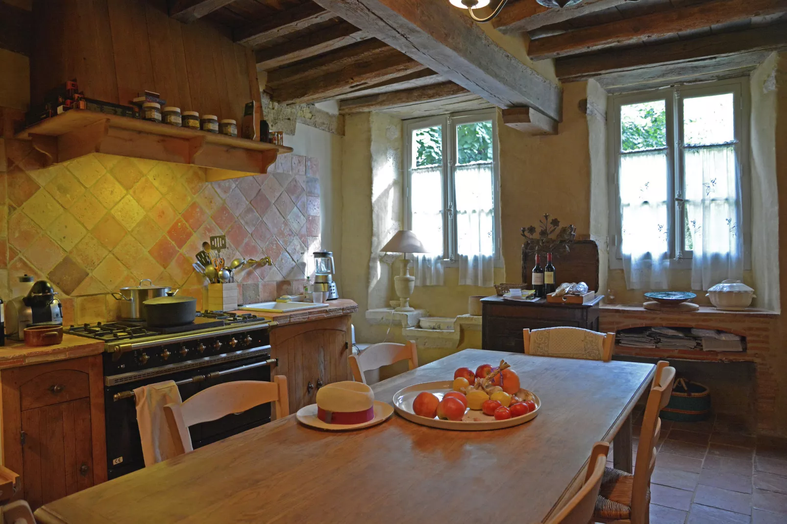 Maison Romaine Romantique-Cuisine