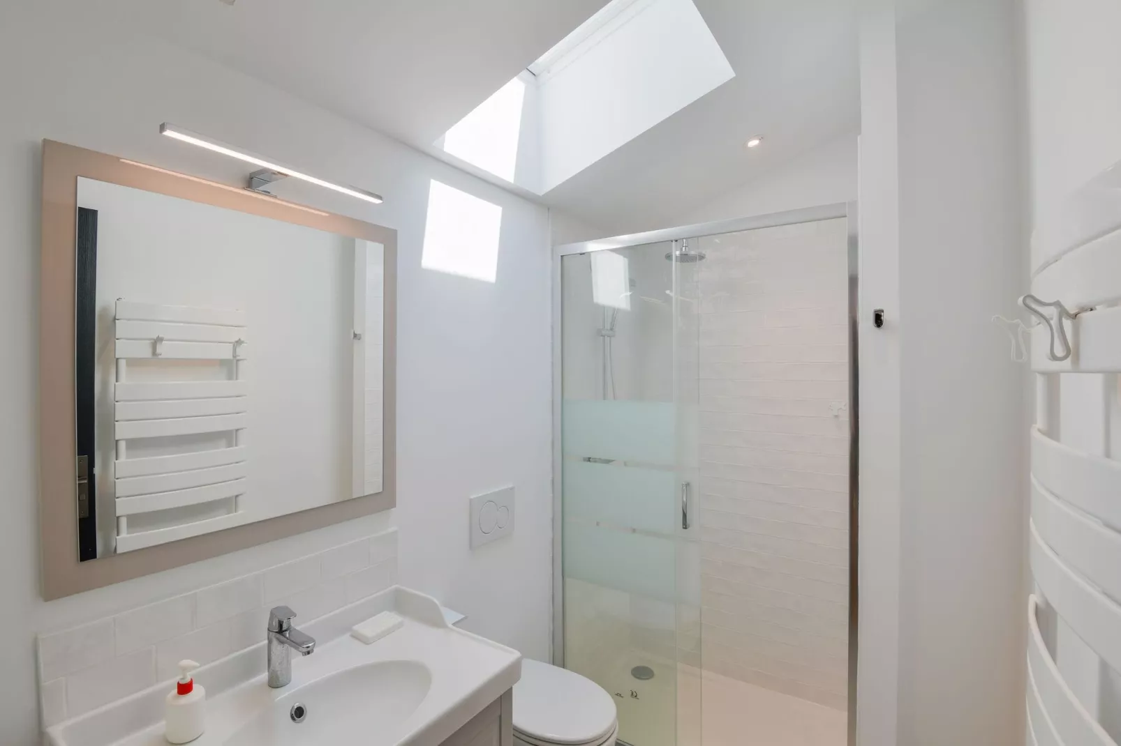 Le petit Chalet-Bathroom