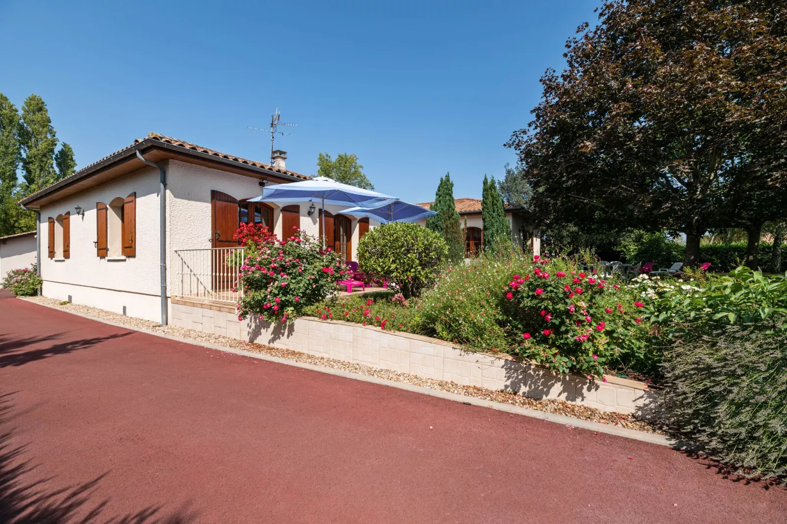 Villa Pineuilh près de Dordogne-Extérieur été