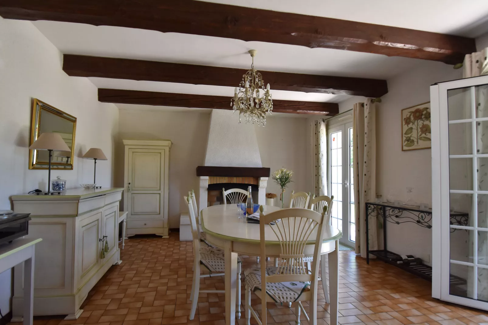 La rosalie-Dining room