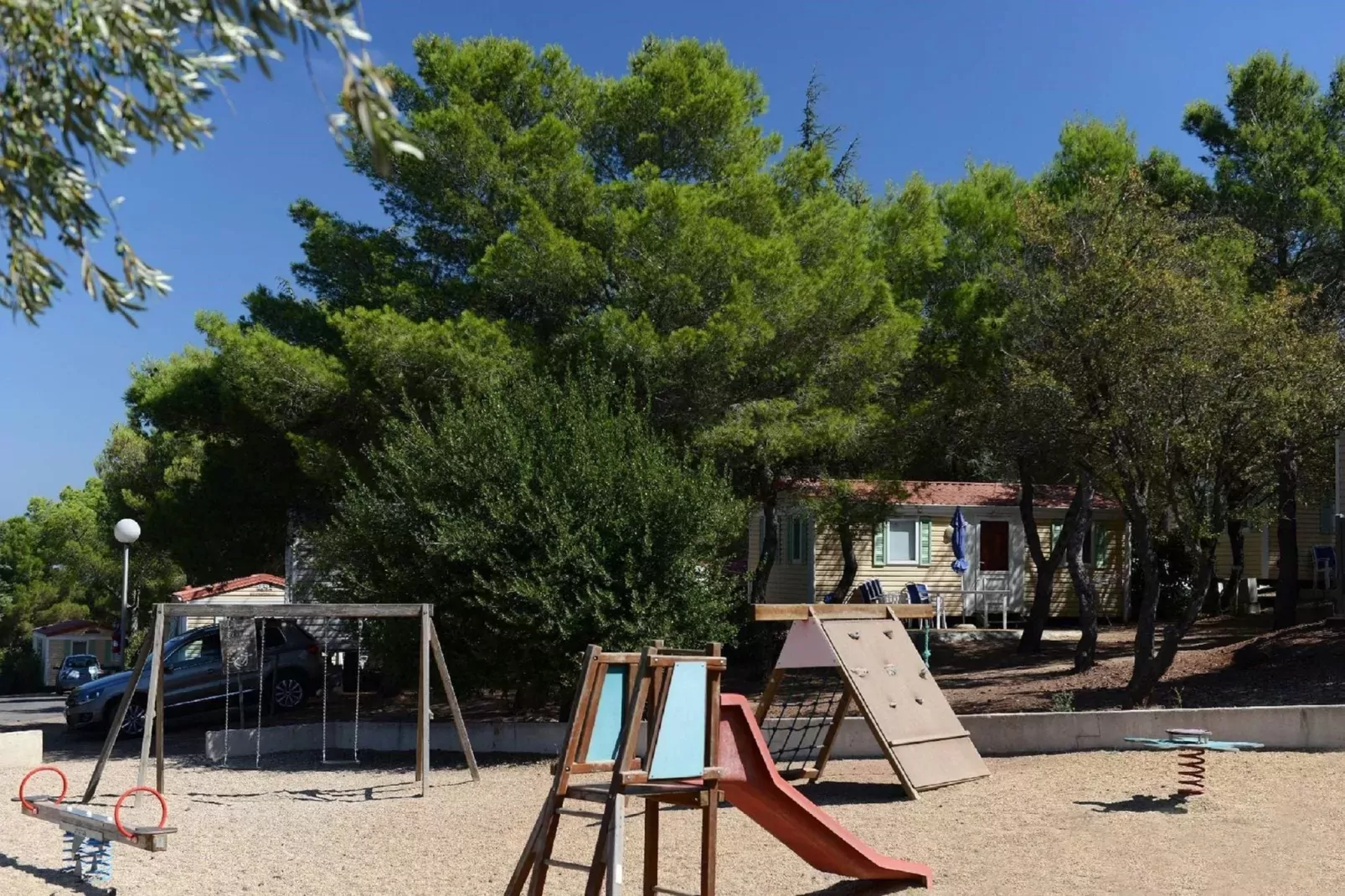 Domaine résidentiel de Plein Air La Pinède 1-Parkeinrichtungen