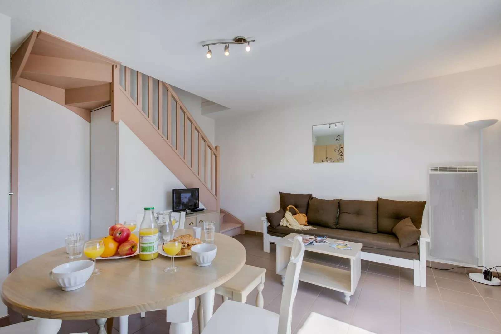 Le Domaine d'Enserune 2-Living room
