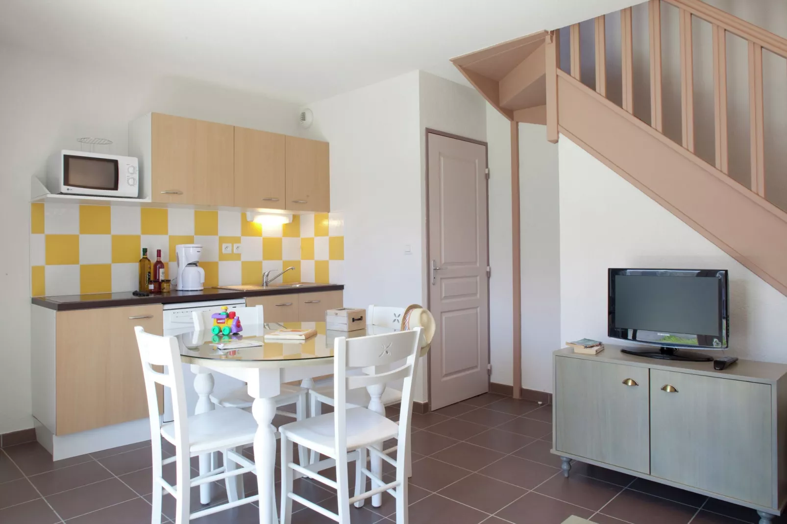 Le Domaine d'Enserune 2-Kitchen