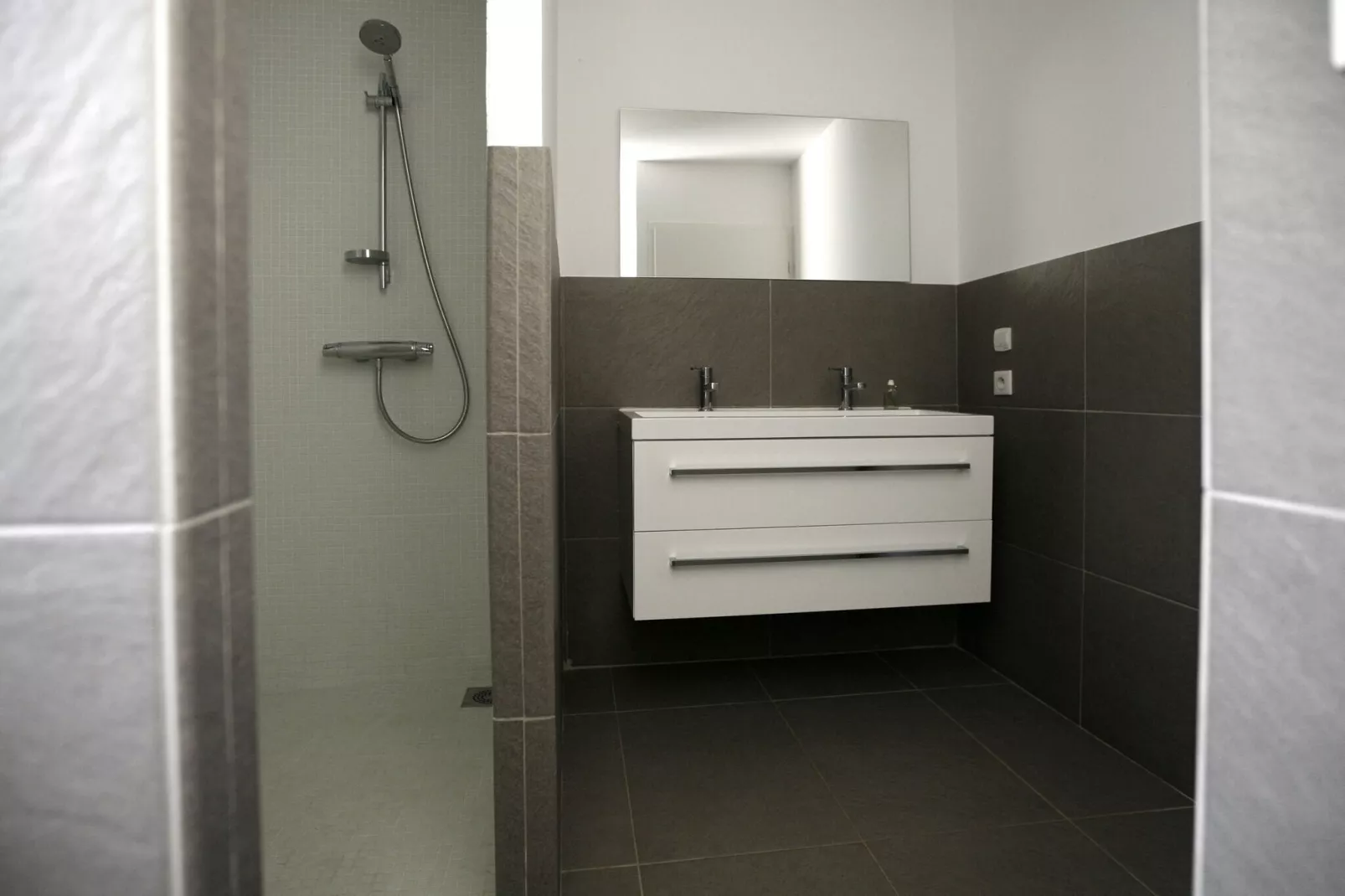 Filome-Bathroom