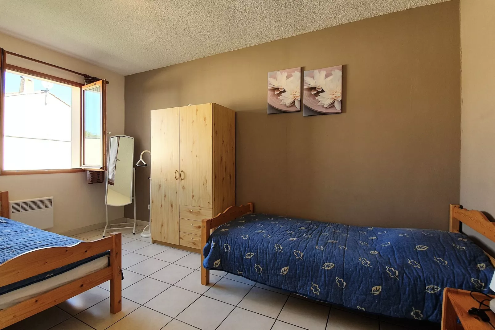 MAISON MONFORT-Chambre