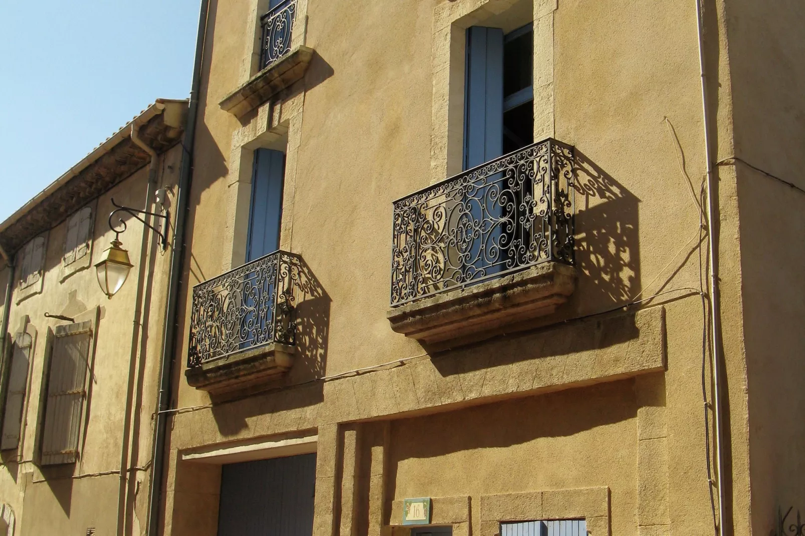 Au coeur du Languedoc-Exterior summer