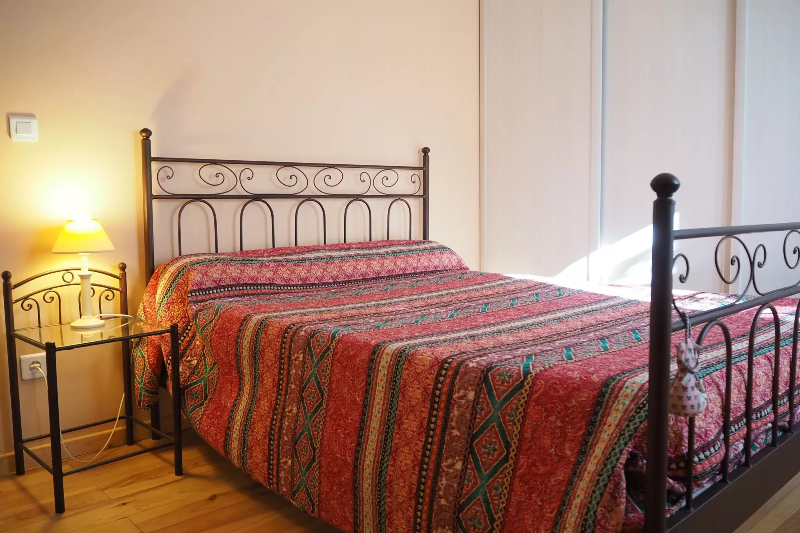 Ferienhaus in Villemagne-l'Argentière-Bedroom