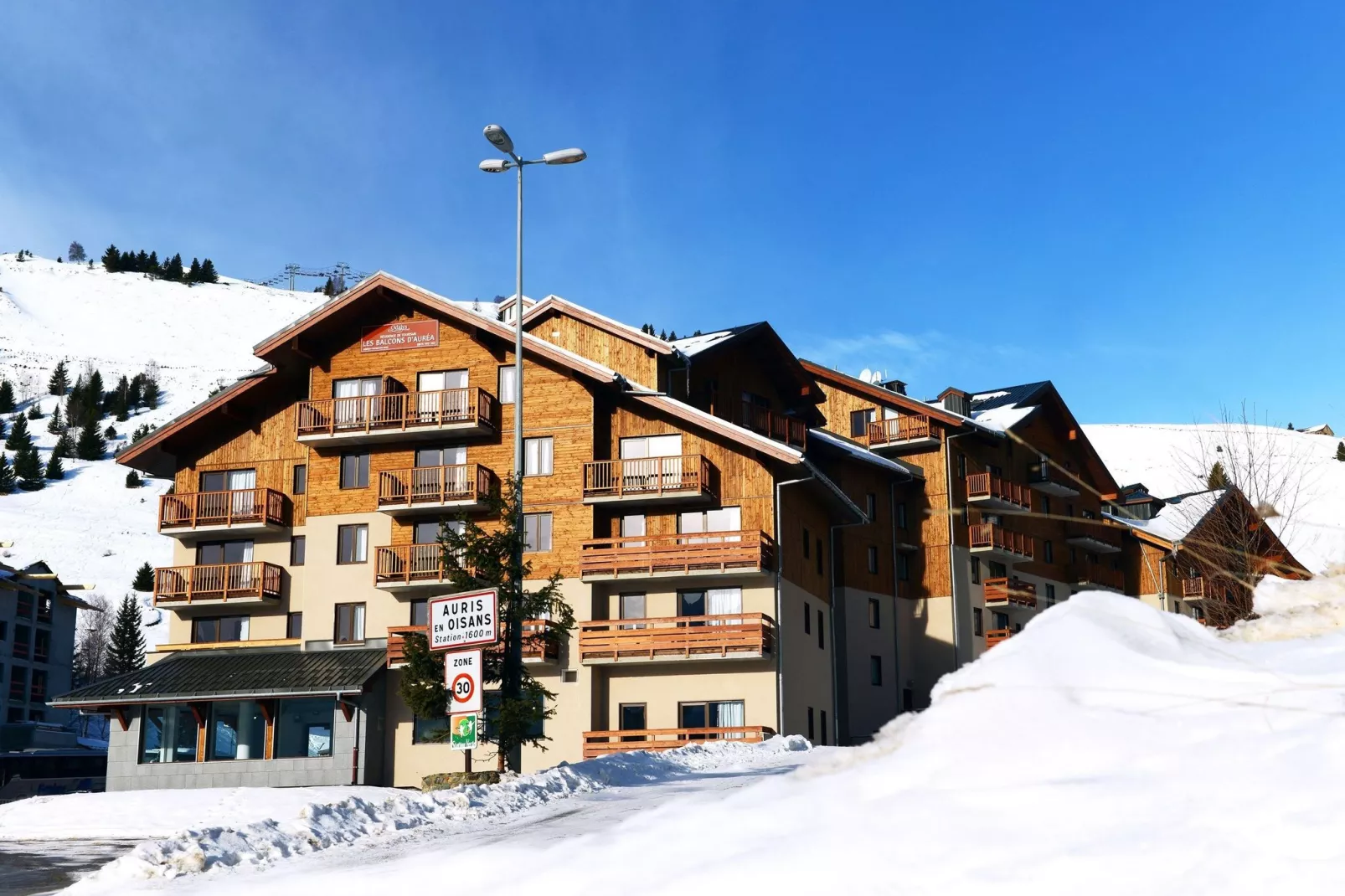Les Balcons d'Auréa 4-Exterior winter