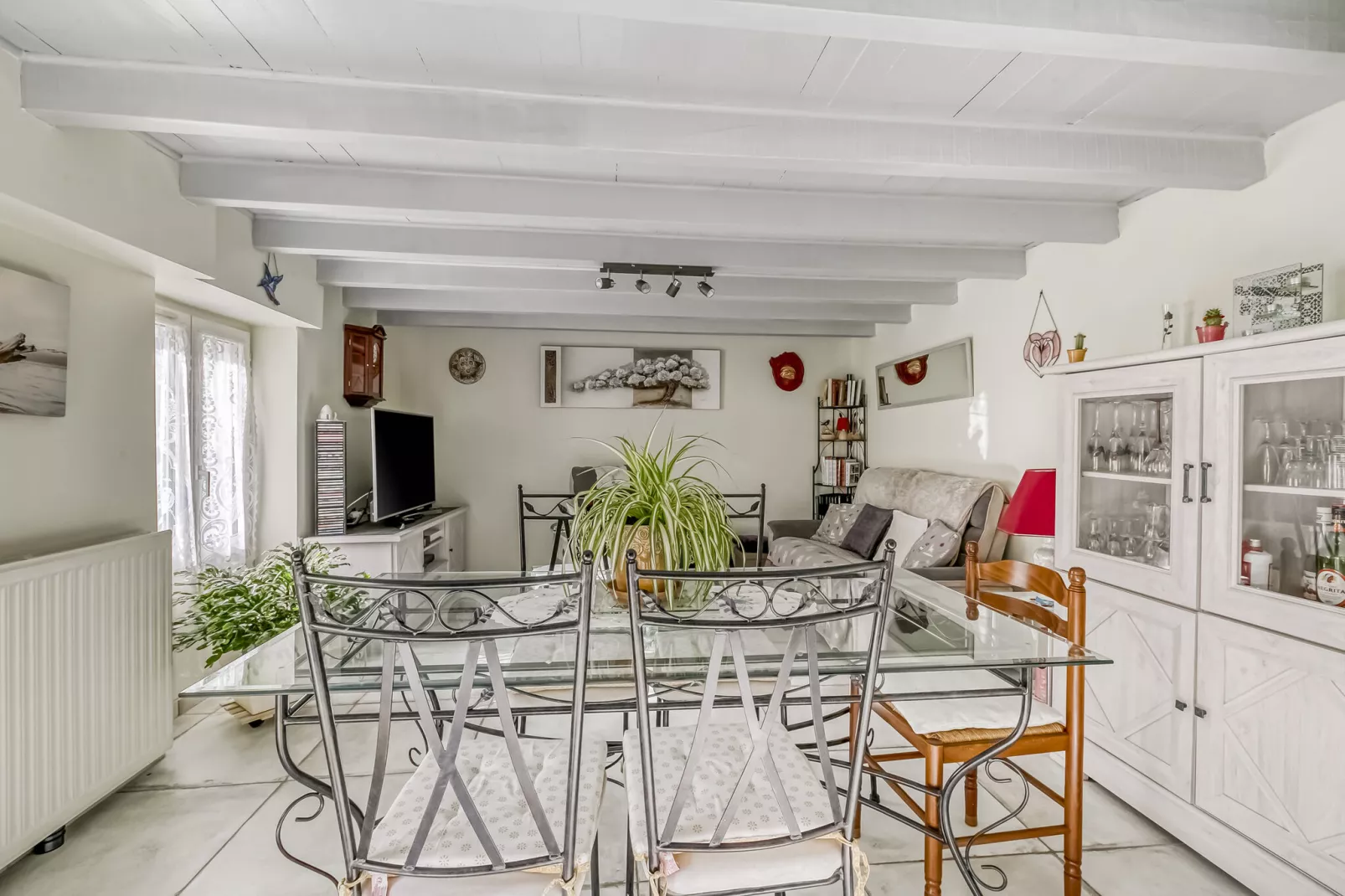 La Maison Seberika-Dining room