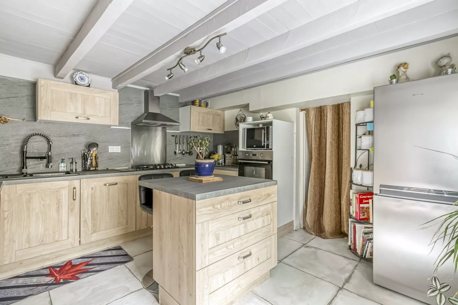 La Maison Seberika-Kitchen