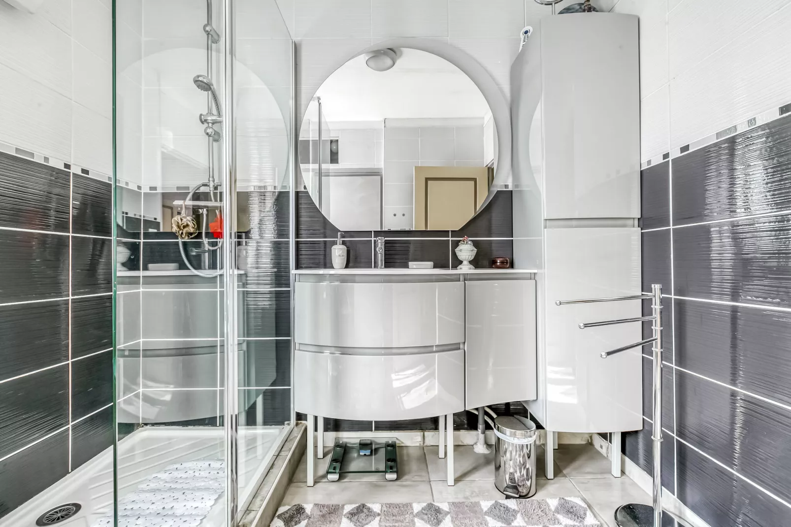 La Maison Seberika-Bathroom