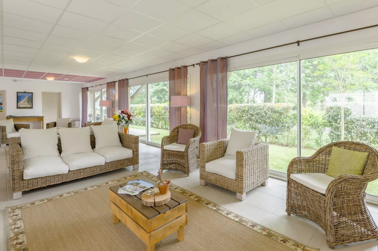 Residences Les Terrasses du Lac 4-Living room