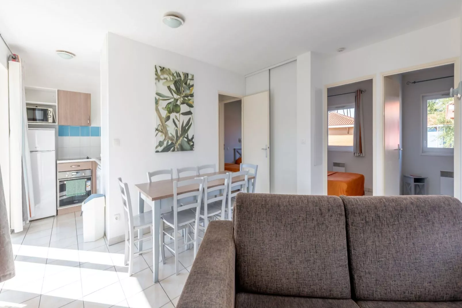 Le Domaine des Grands Lacs 3-Living room