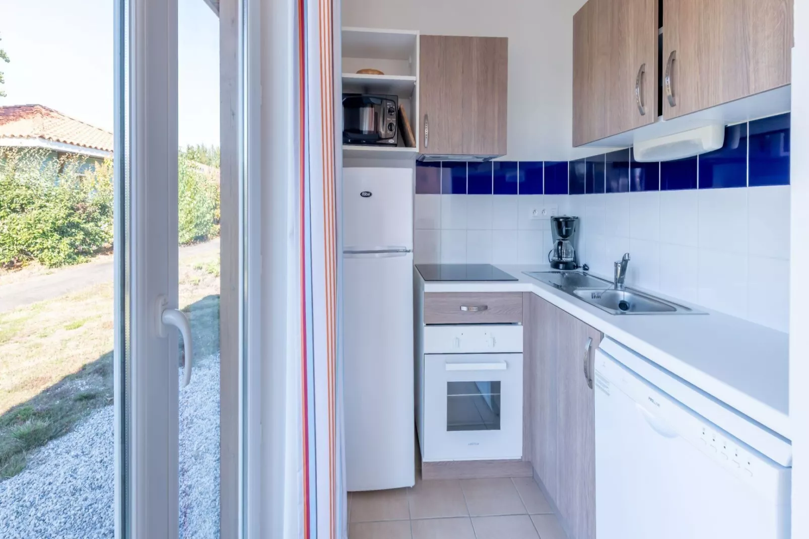 Le Domaine des Grands Lacs 3-Kitchen