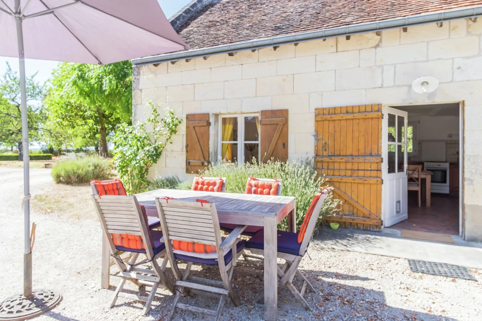 La Bergerie les Drageonnières-Balcon-terrasse