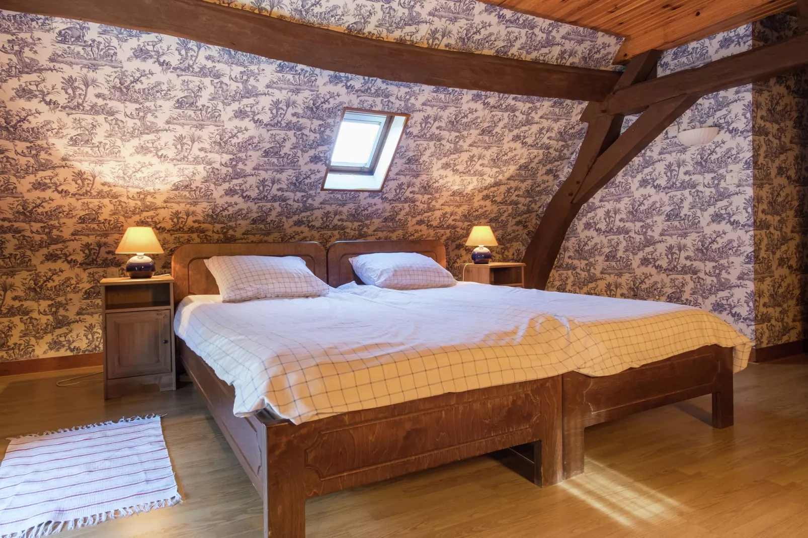 La Ferme les Drageonnières-Bedroom