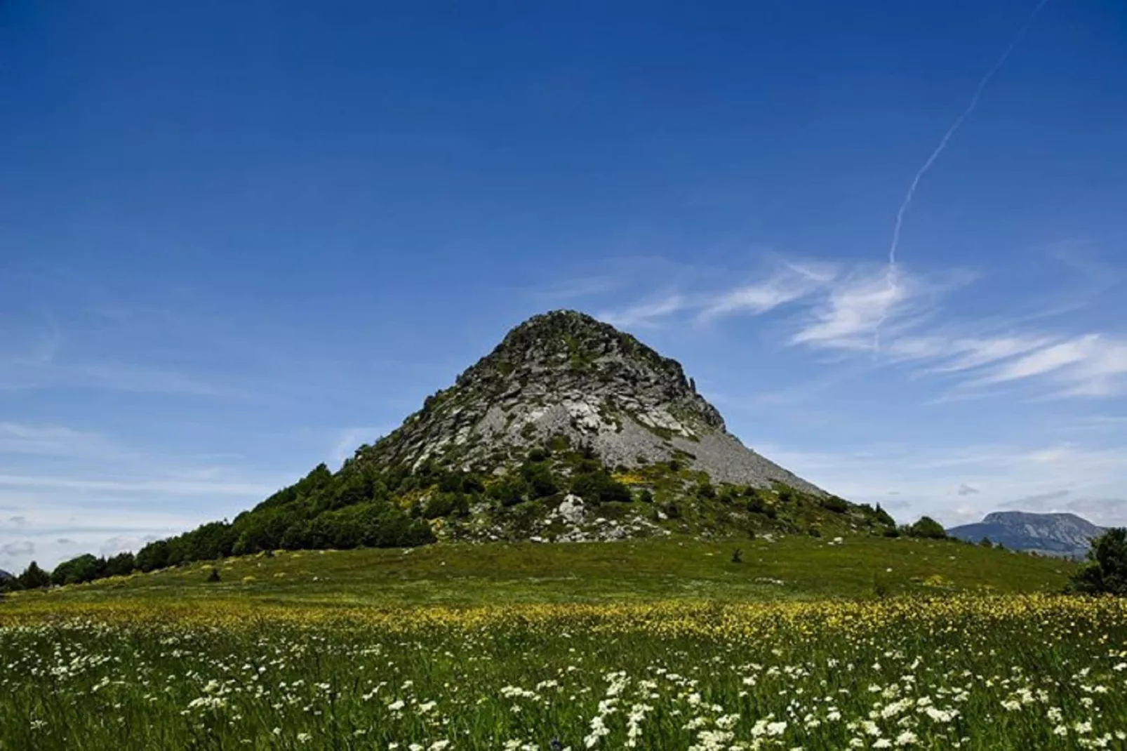 Gite -   SAUVAIN-Areas summer 20km
