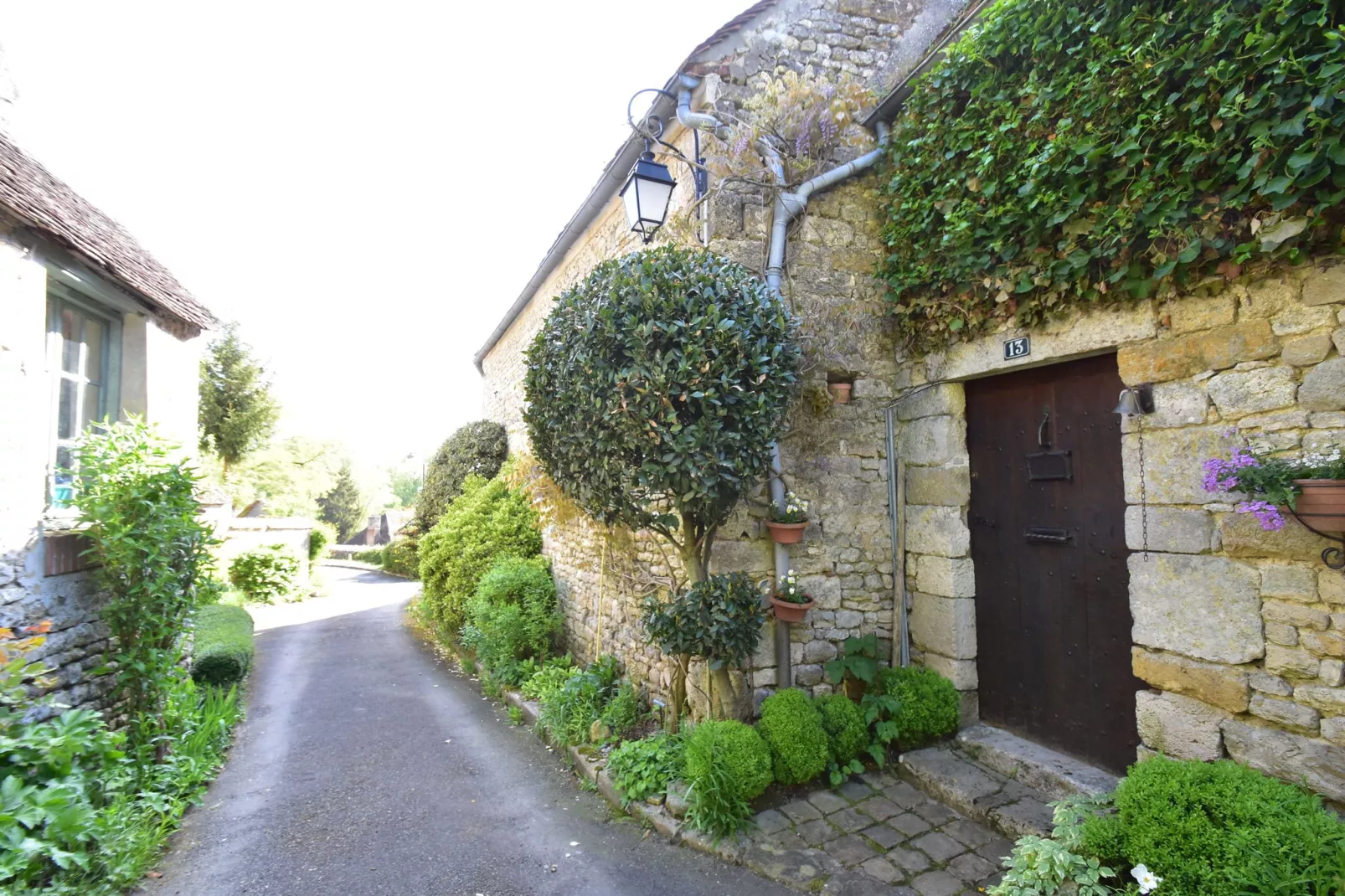 Les Remparts Fleuris-Areas summer 1km