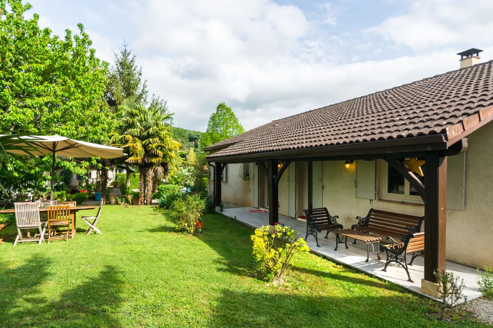 Maison de vacances Espere - Terrace balcony
